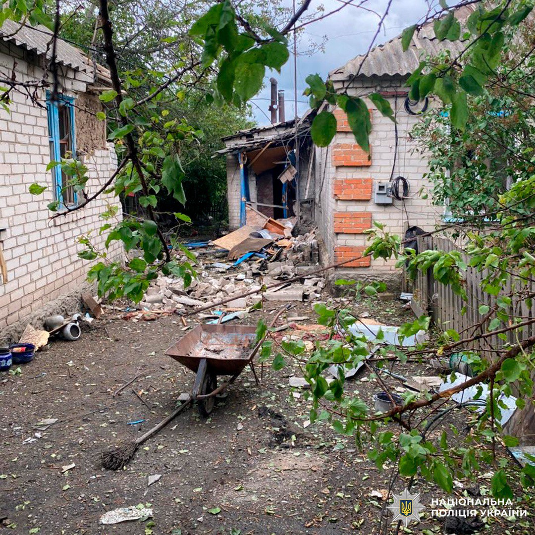 Поліцейські оприлюднили жахливі кадри російських обстрілів на Харківщині