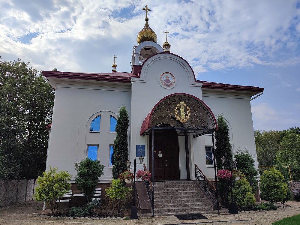 Монастирський храм у Покотилівці