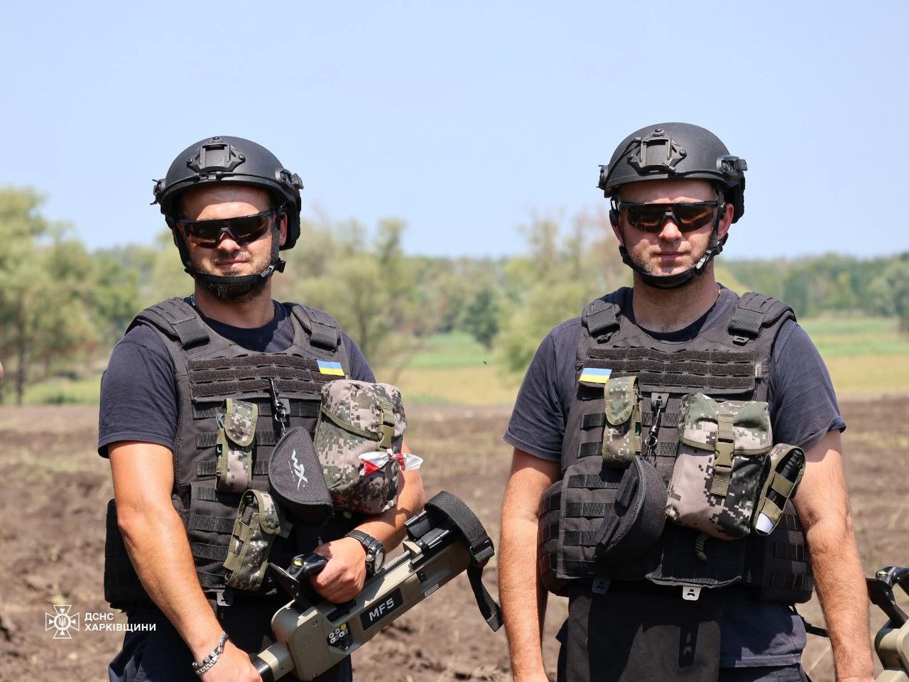 Сапери показали розмінування територій в Харківській області: залучили сучасну спецтехніку