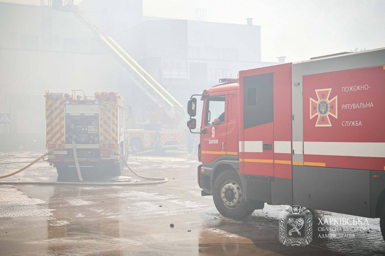 Стали відомі нові деталі обстрілу села на Харківщині: постраждали рятувальники
