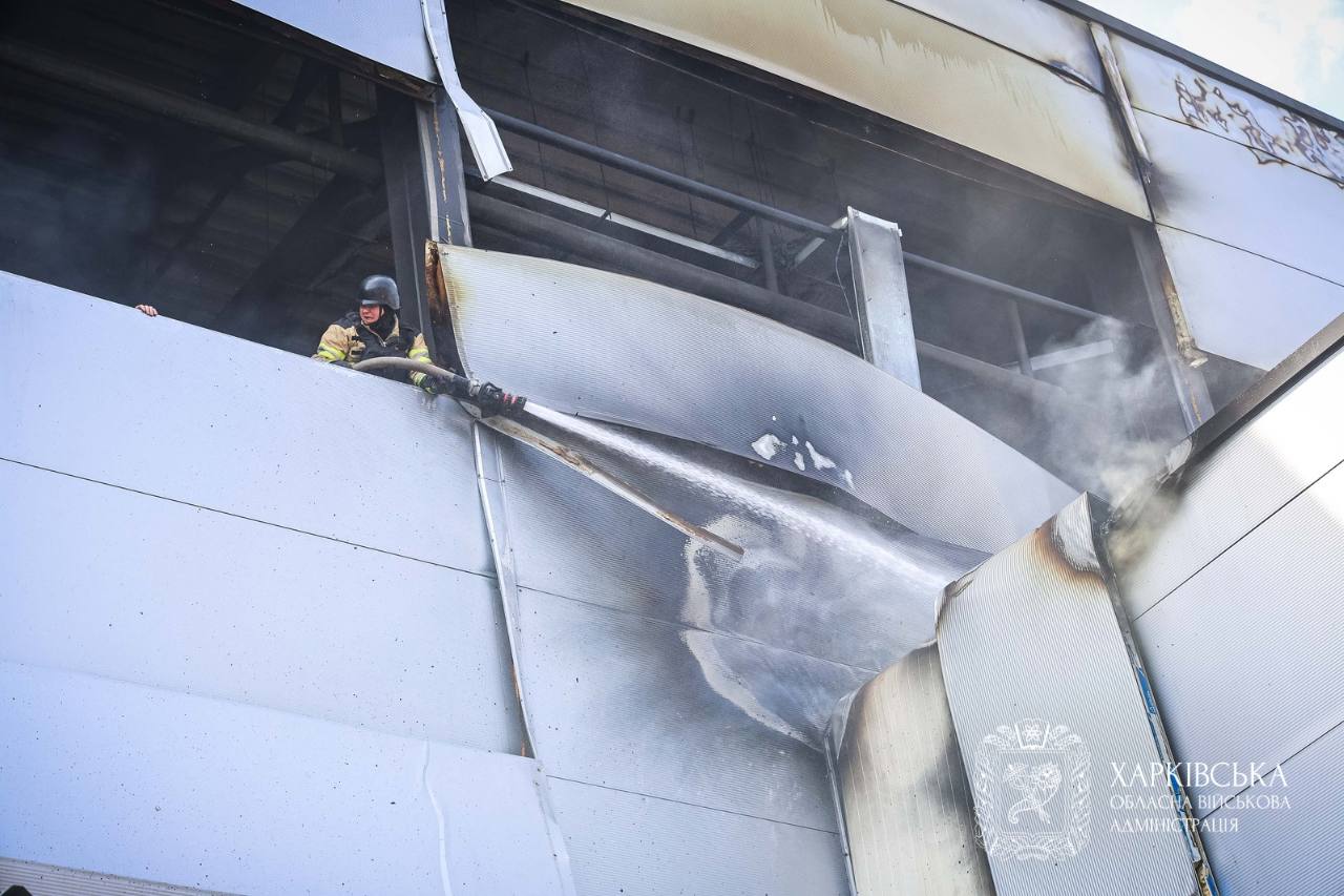 Стали відомі нові деталі обстрілу села на Харківщині: постраждали рятувальники