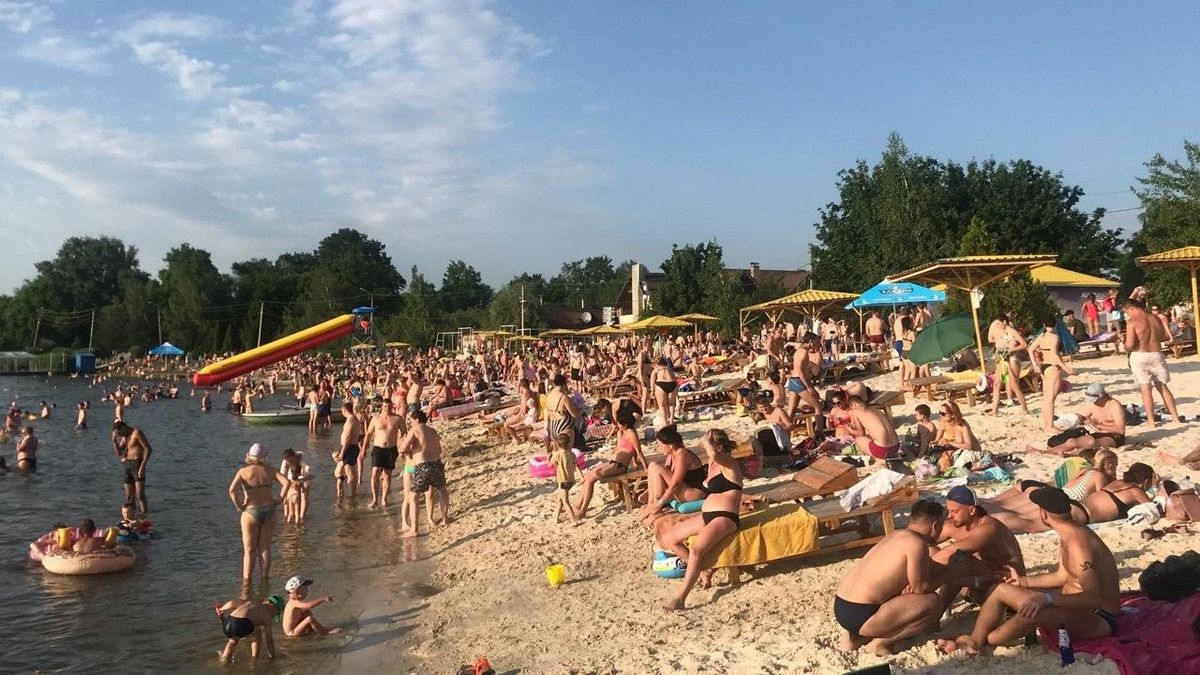 Пляж на Журавлівці