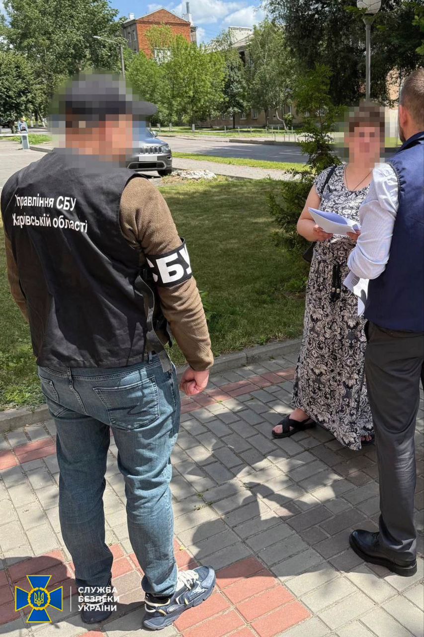 СБУ заявила про затримання кадровички окупаційної податкової служби на Харківщині