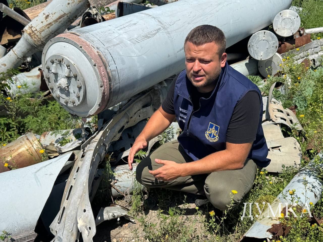 Дмитрий Чубенко возле топливного блока ракеты С-300/400