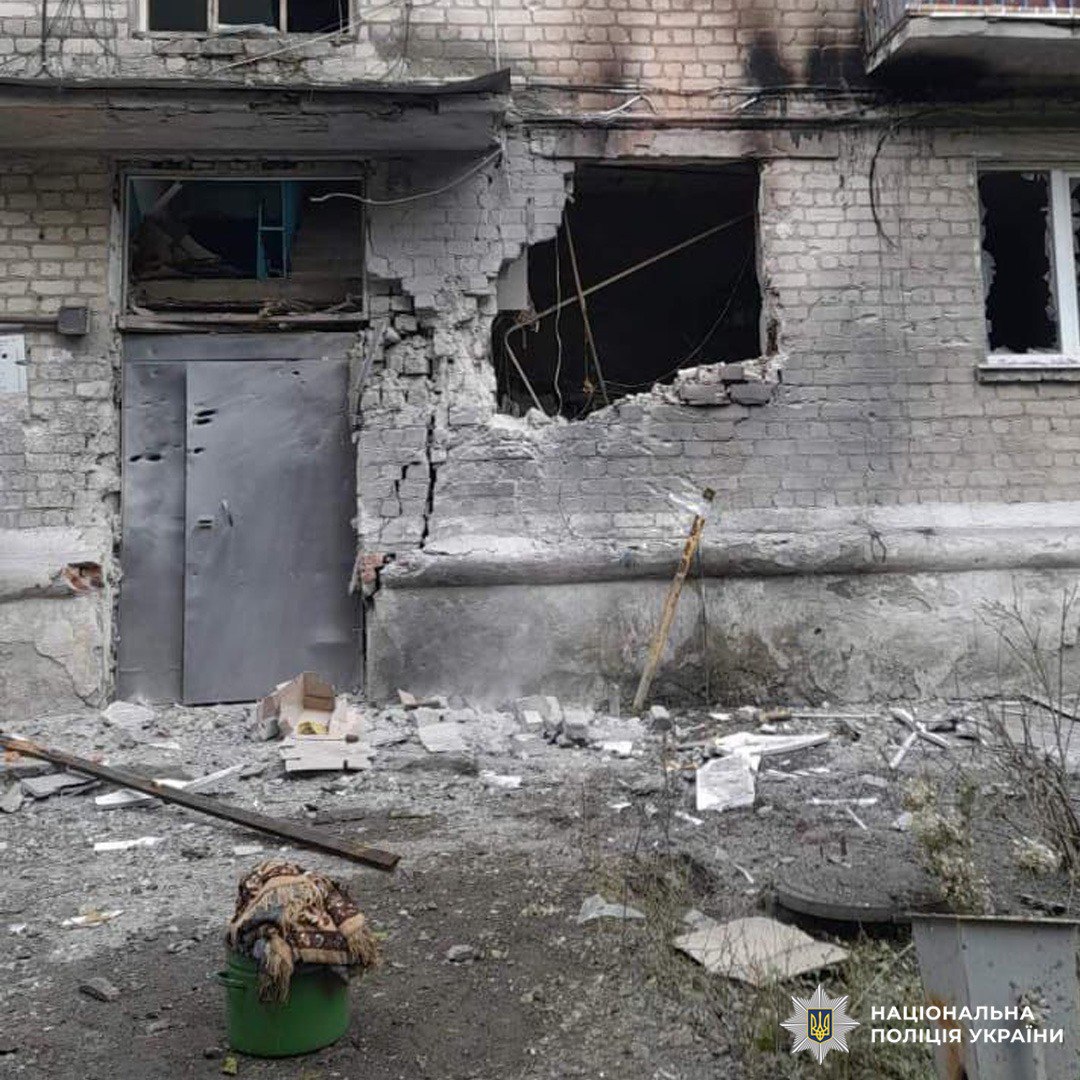 Правоохоронці показали фото з місць російських ударів по Харківщині