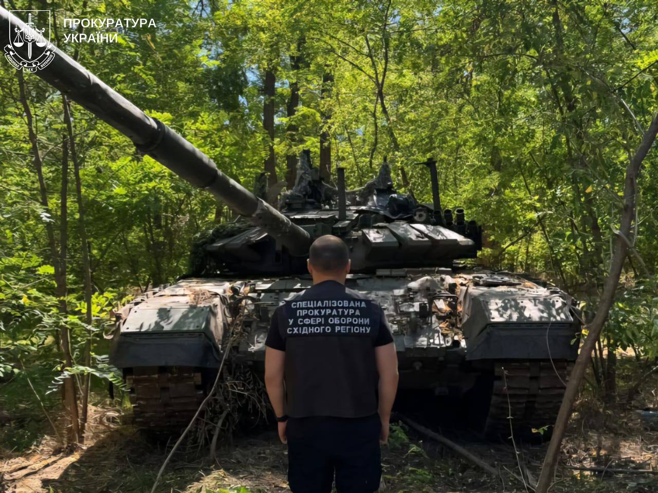 Харківські правоохоронці передали ЗСУ два трофейні танки вартістю 23 млн грн