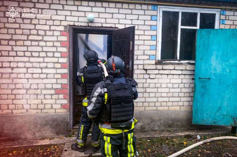 Ликвидация пожара после обстрела в Харьковской области