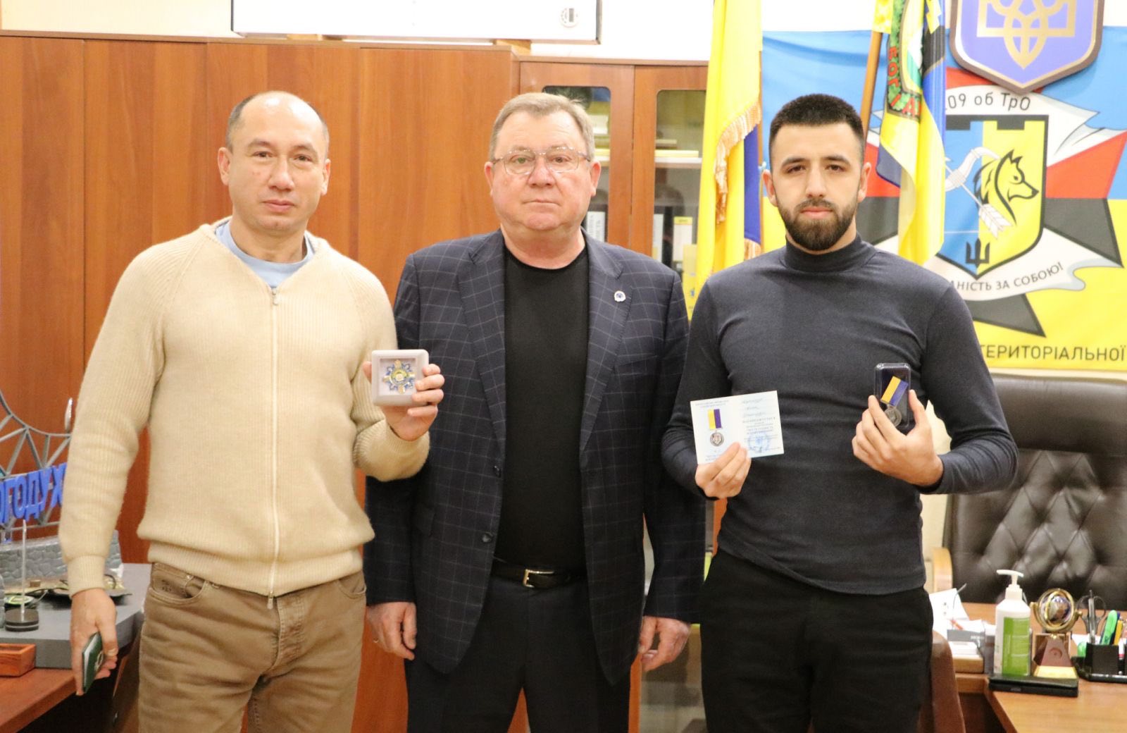 Денис Парамонова, Владимир Белый и Арсен Арутюнов