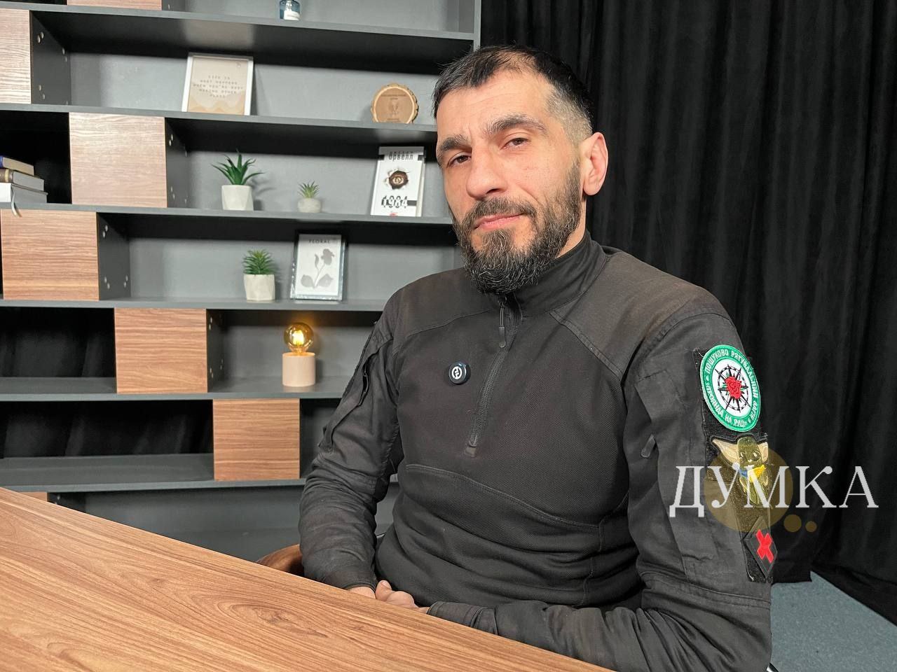 Роза на руке, Александр Гуманюк