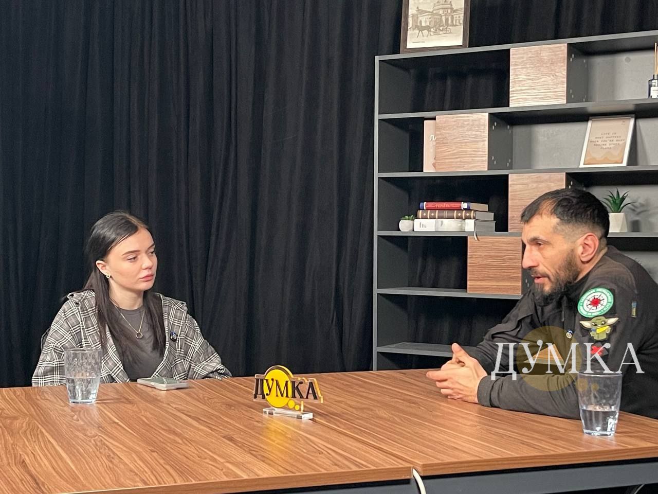 Роза на руке, Александр Гуманюк