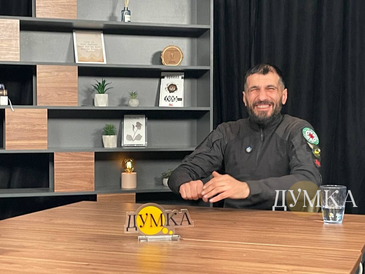 Роза на руке, Александр Гуманюк