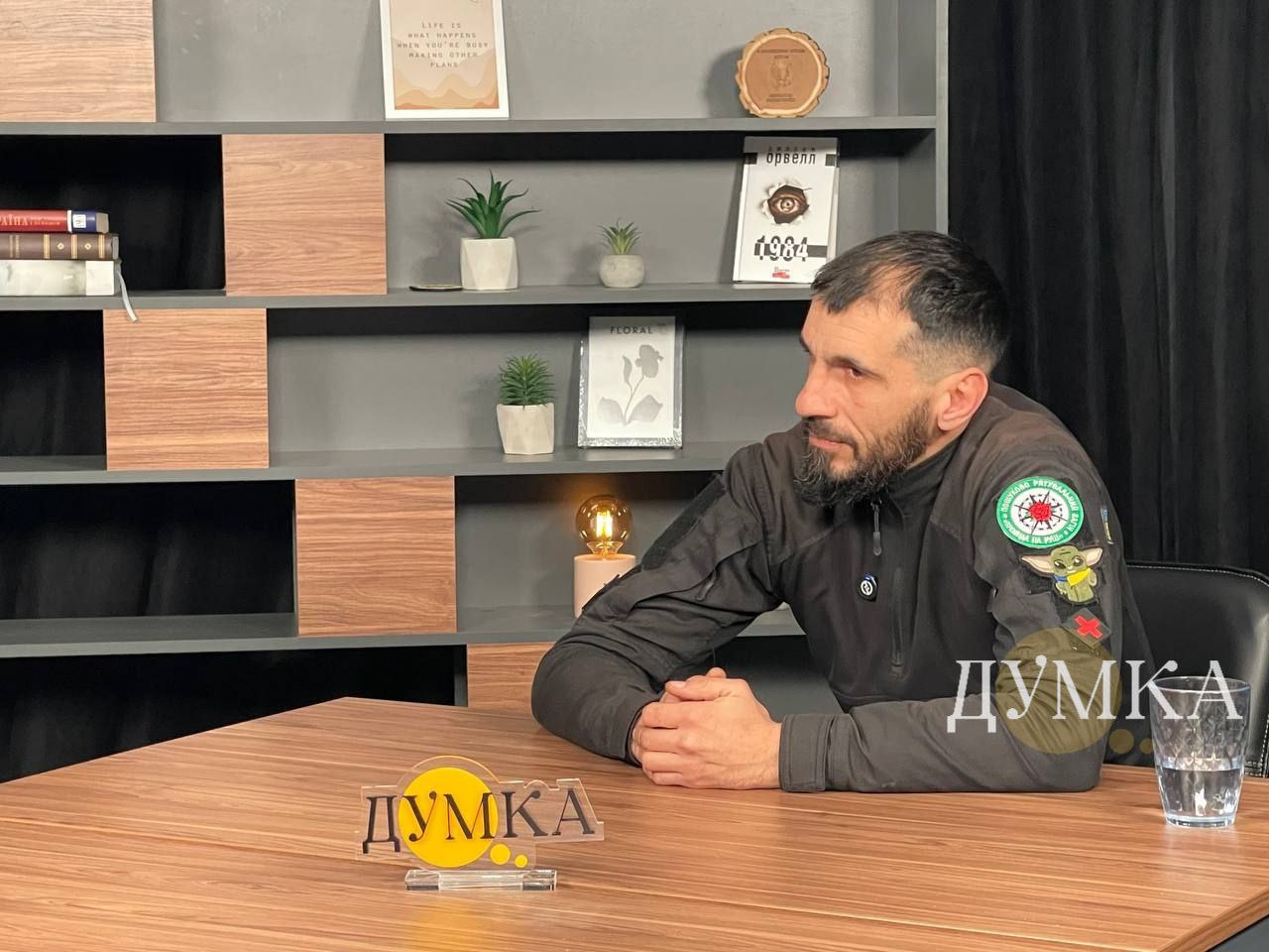 Роза на руке, Александр Гуманюк