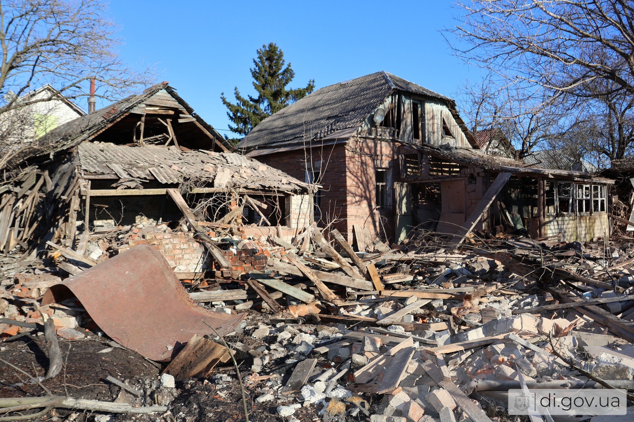 Задоренко показав наслідки обстрілу міста Дергачі біля Харкова: кадри з місця