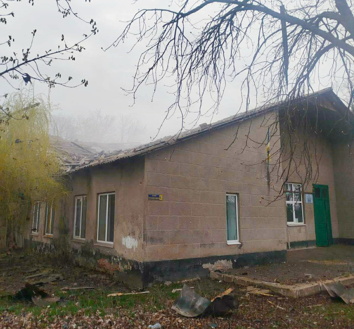 На Харківщині загарбники обстріляли будівлю обласного психоневрологічного будинку-інтернату