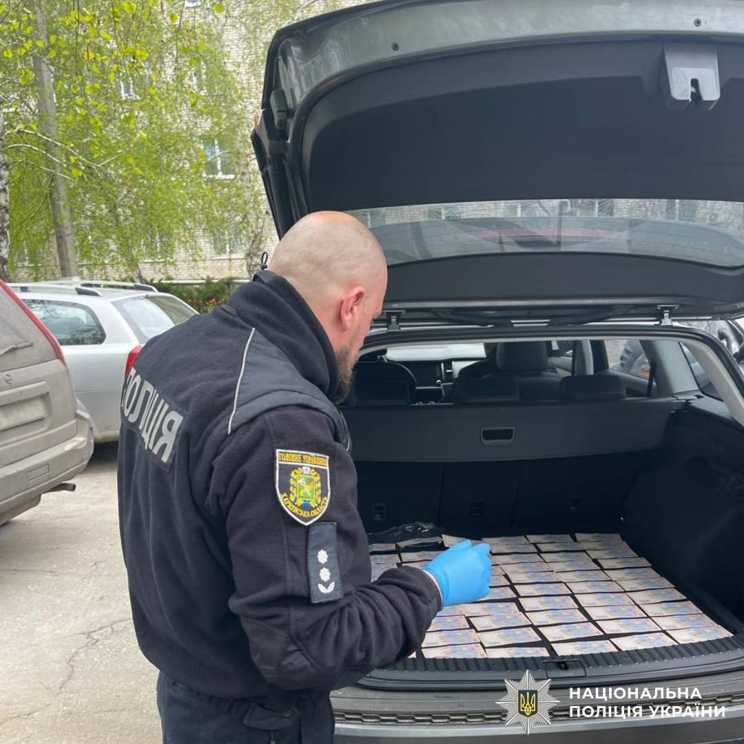 На Харківщині затримали військову медикиню, яка продавала "потрібні" висновки ВЛК