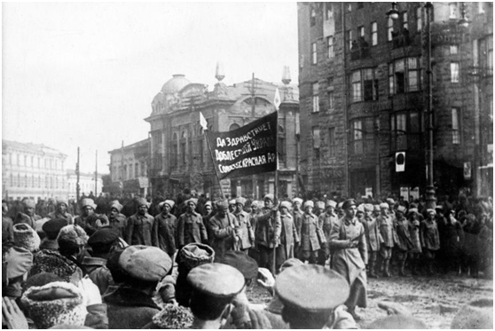 Смотр частей Красной армии на Советской площади. Харьков 10 марта 1919 года