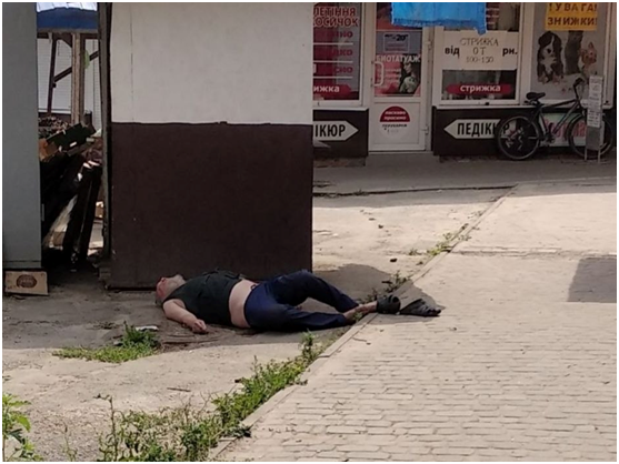 На харьковском рынке возле 
