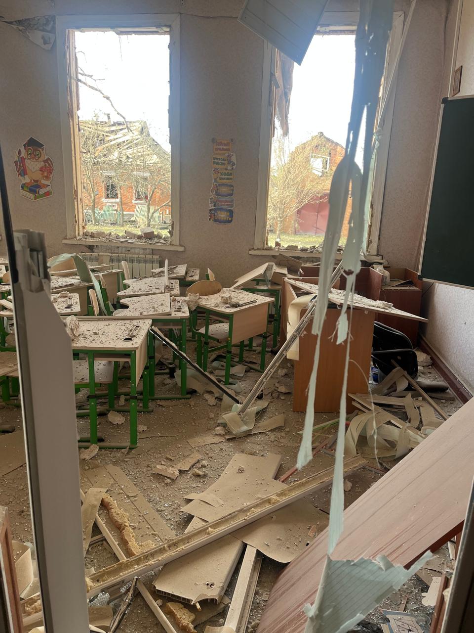 Ракетний удар по Харківщині: у Золочеві росіяни знищили школу