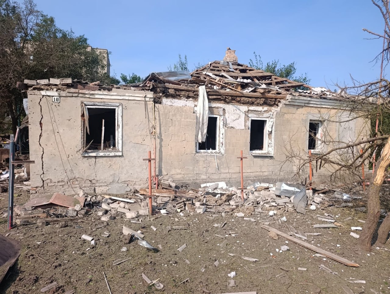 Росія обстріляла Ізюм та три села на Харківщині: дев'ятеро постраждалих, серед них – дитина