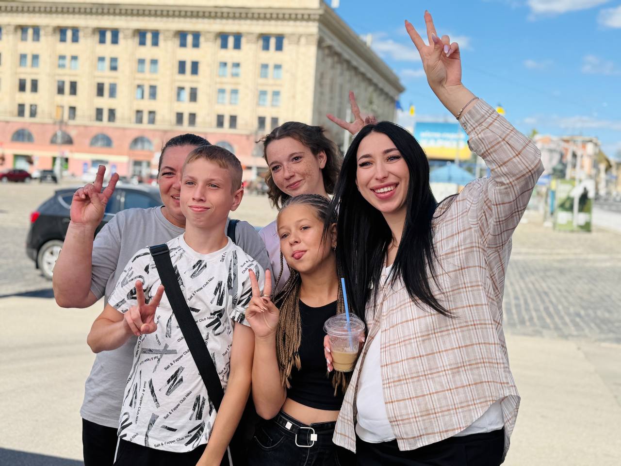 У Харкові створили фотобанер з облич містян до Дня Незалежності