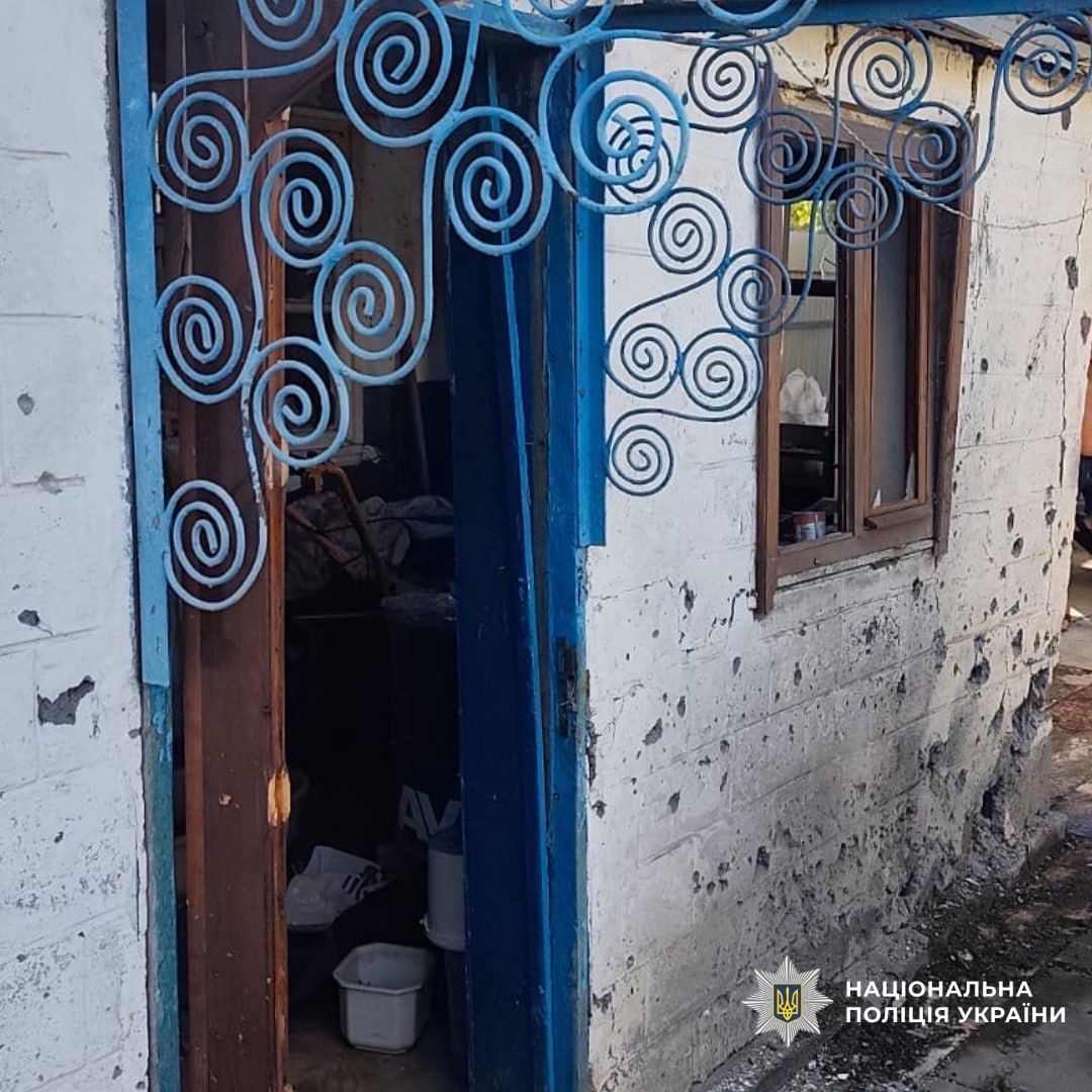 У Близнюках під удар потрапив водій вантажівки: поліція показала наслідки атак на Харківщині