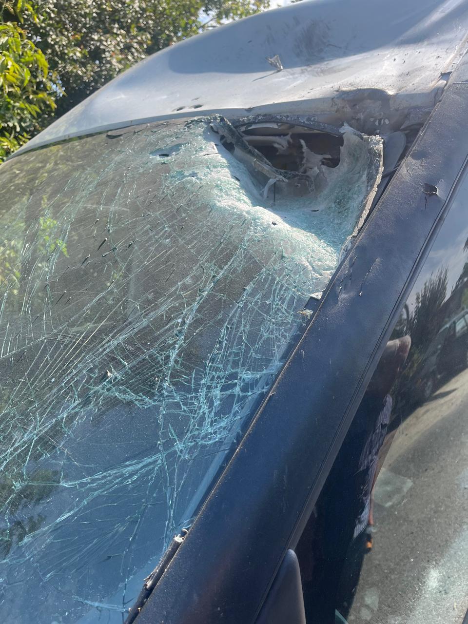 На Харківщині російський дрон влучив у автівку, яка визла померлого на цвинтар