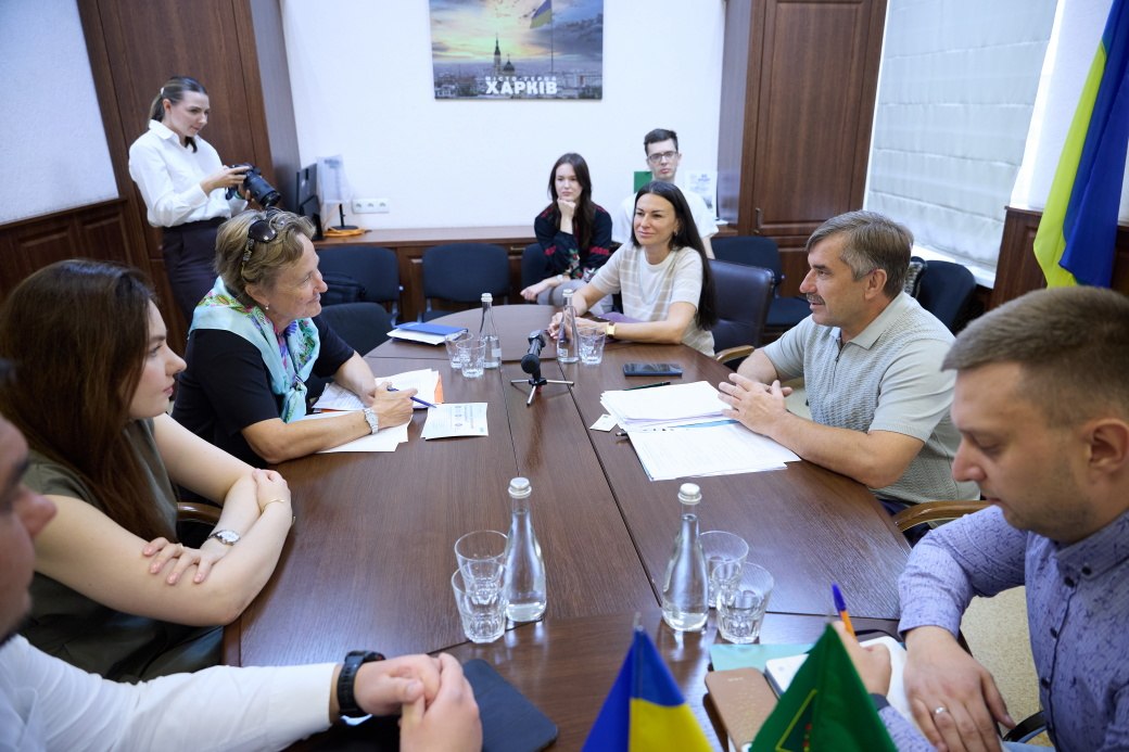 Російські атаки пошкодили в Харкові близько 3 тисяч об'єктів бізнесу