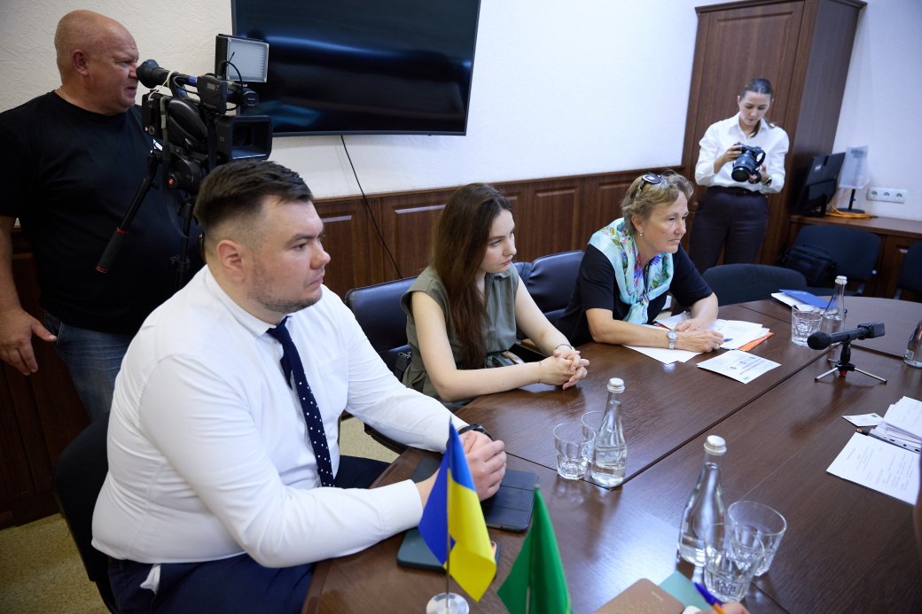 Російські атаки пошкодили в Харкові близько 3 тисяч об'єктів бізнесу