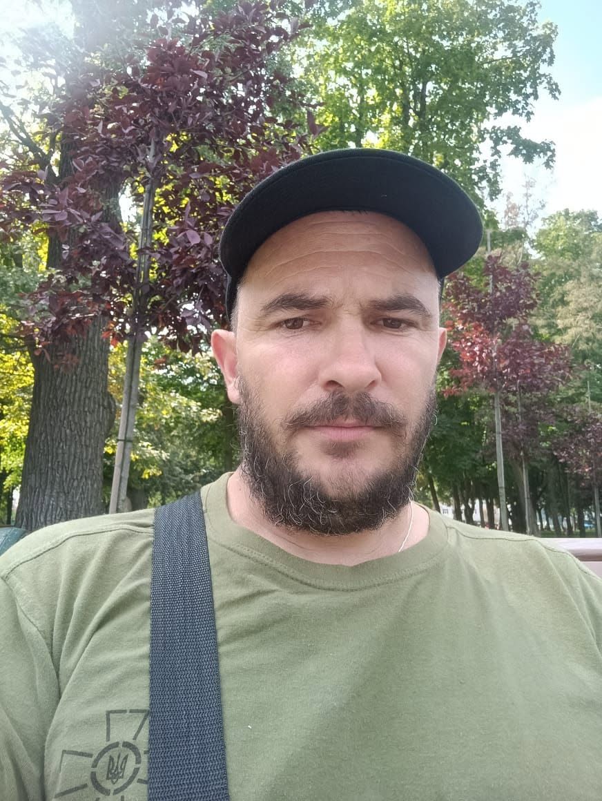 На Донбасі FPV-дрон забрав життя колишнього будівельника з Харкова