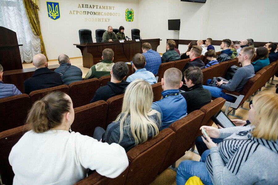 Рада волонтерів при Харківській ОВА