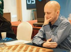 Харьковчанин стал серебряным призером чемпионата мира по шашкам