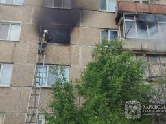 На Харківщині урятували заблоковану в палаючій квартирі родину: що відомо