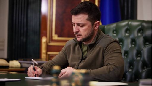 Зеленський призначив 13 начальників військових адміністрацій у Харківській області