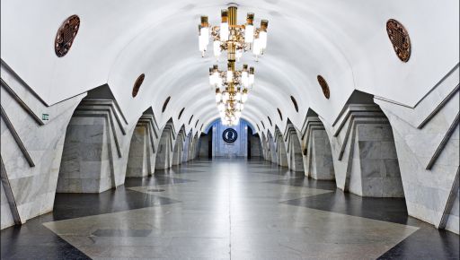 Харьковчанин напал во время проверки документов в метро на полицейского: что известно