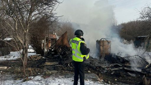 Руйнування та пожежі: поліція показала фото з місця атак на Харківщині