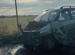 Пошта, адмінбудівля та авто: поліція розповіла про наслідки атак на Харківщині