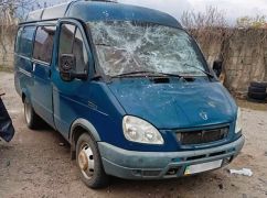 На Харьковщине вражеский FPV-дрон атаковал автомобиль: появились кадры последствий