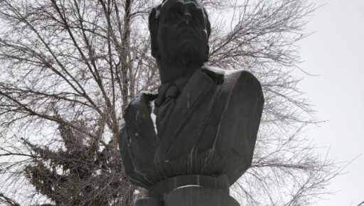 Харьковские активисты требуют убрать памятки в честь российского конструктора