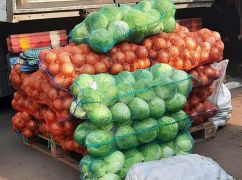 Рынки или супермаркеты: Где дешевле купить борщовый набор в Харькове