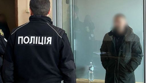 Наїхав на поліцейську, щоб втекти від ТЦК: харків'янину повідомили про підозру