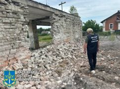 У прокуратурі показали наслідки нічного обстрілу Куп’янська: Кадри з місця