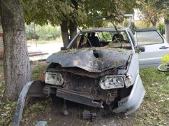 Враг дважды за день атаковал гражданские авто в Золочеве: кадры с места