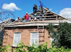 В Харьковской области восстанавливают поврежденные российскими авиаударами дома
