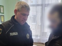 У Харкові п'яний чоловік знущався над 54-річною матір'ю: що йому загрожує