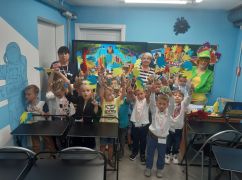 В Харькове стартовало обучение в подземной школе для дошкольников (ФОТОФАКТ)