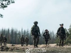 FPV-дрони штурмовиків спалили російську піхоту на Харківщині: кадри з передової