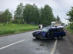 В Харьковской области разбились автомобили: Пострадали трое детей