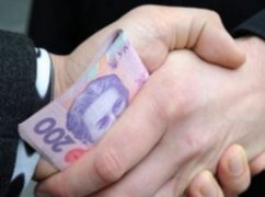 У Харкові посадовець ветеринарної служби попався на хабарі понад 20 тис. грн