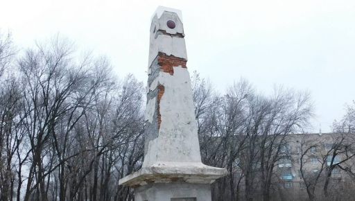 У Валках знесуть пам&rsquo;ятник більшовикам: рішення підтримала міська рада