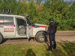 Обязательная эвакуация на Купянщине: спасатели вывезли двух человек на броневике
